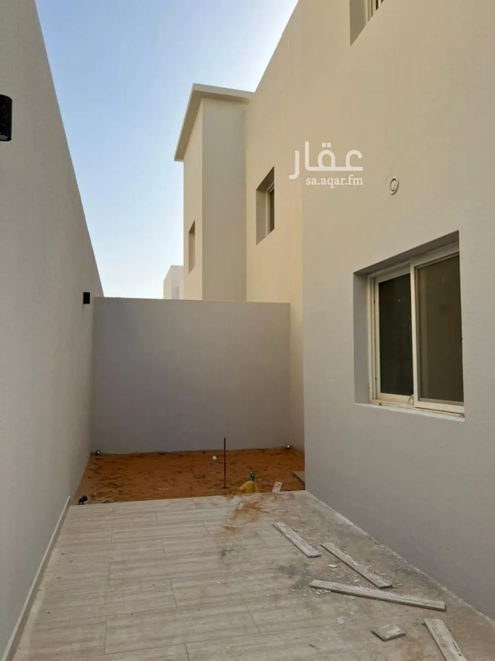 فيلا 6 غرف في النرجس 3