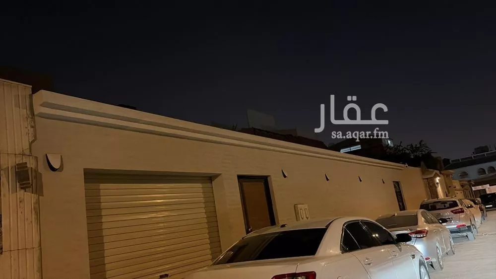 12 bedroom villa in King Fahd, Riyadh 8