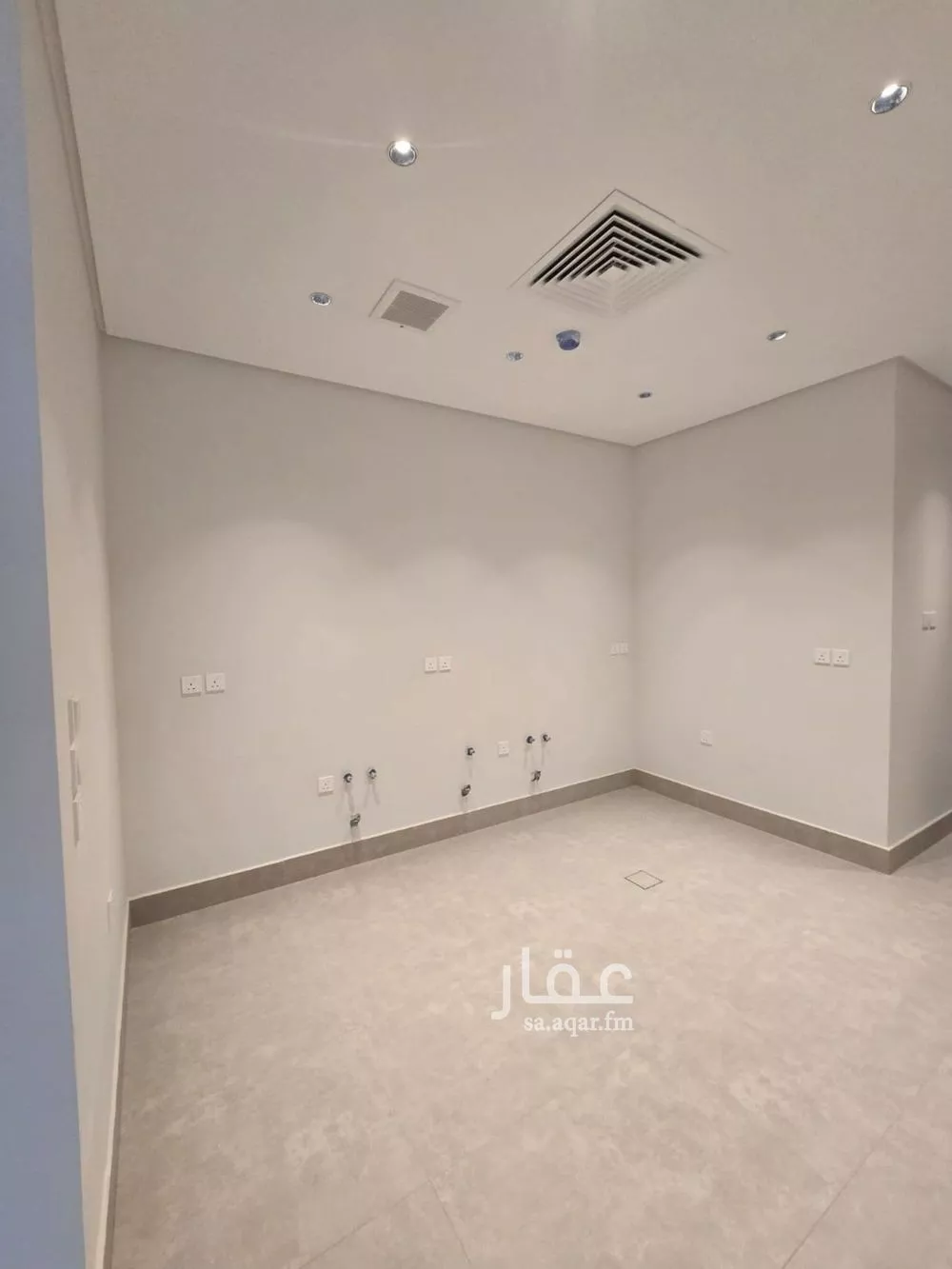 شقة 3 غرف في العارض 3