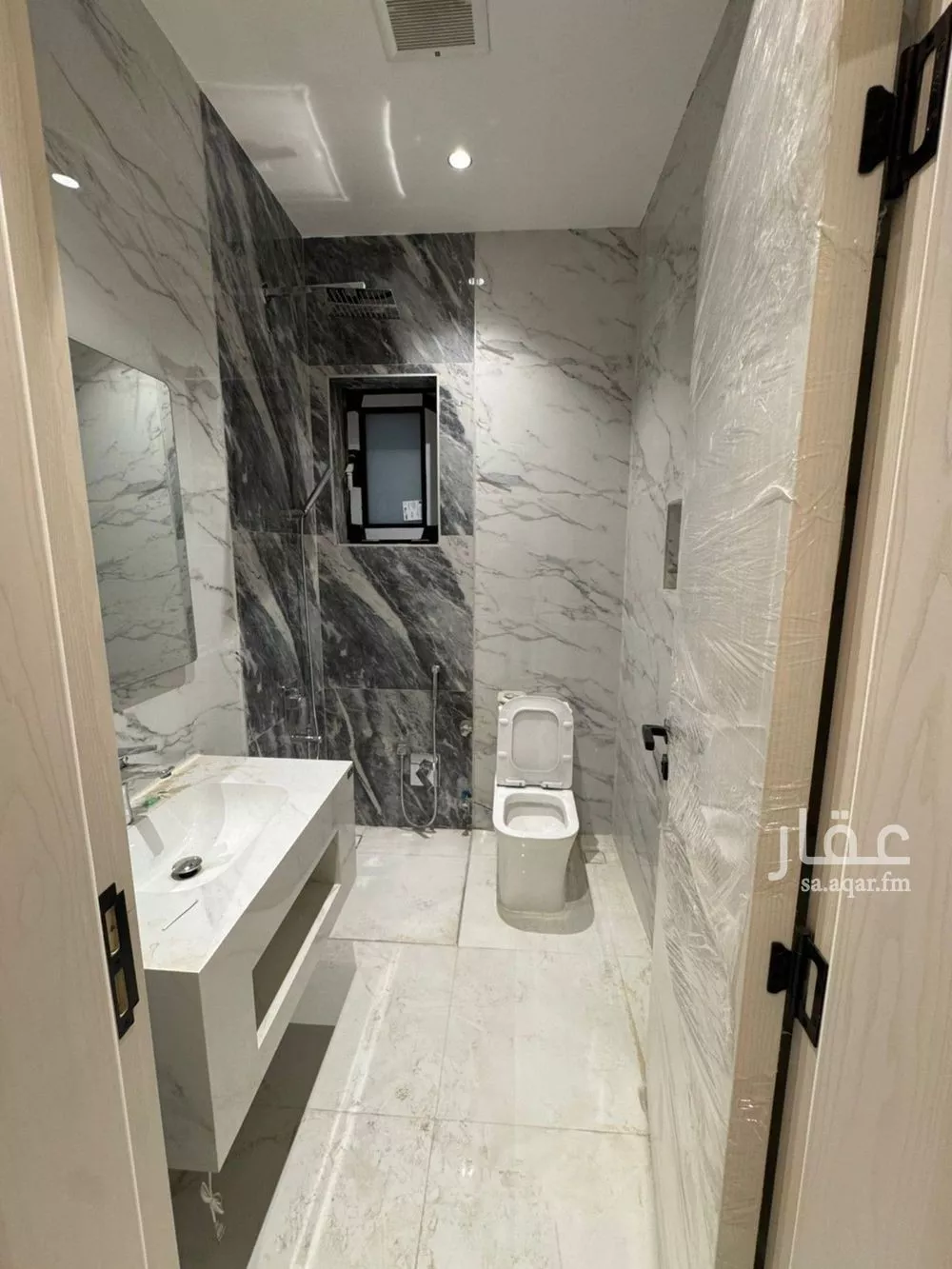 6 bedroom villa in Al Narjis 5