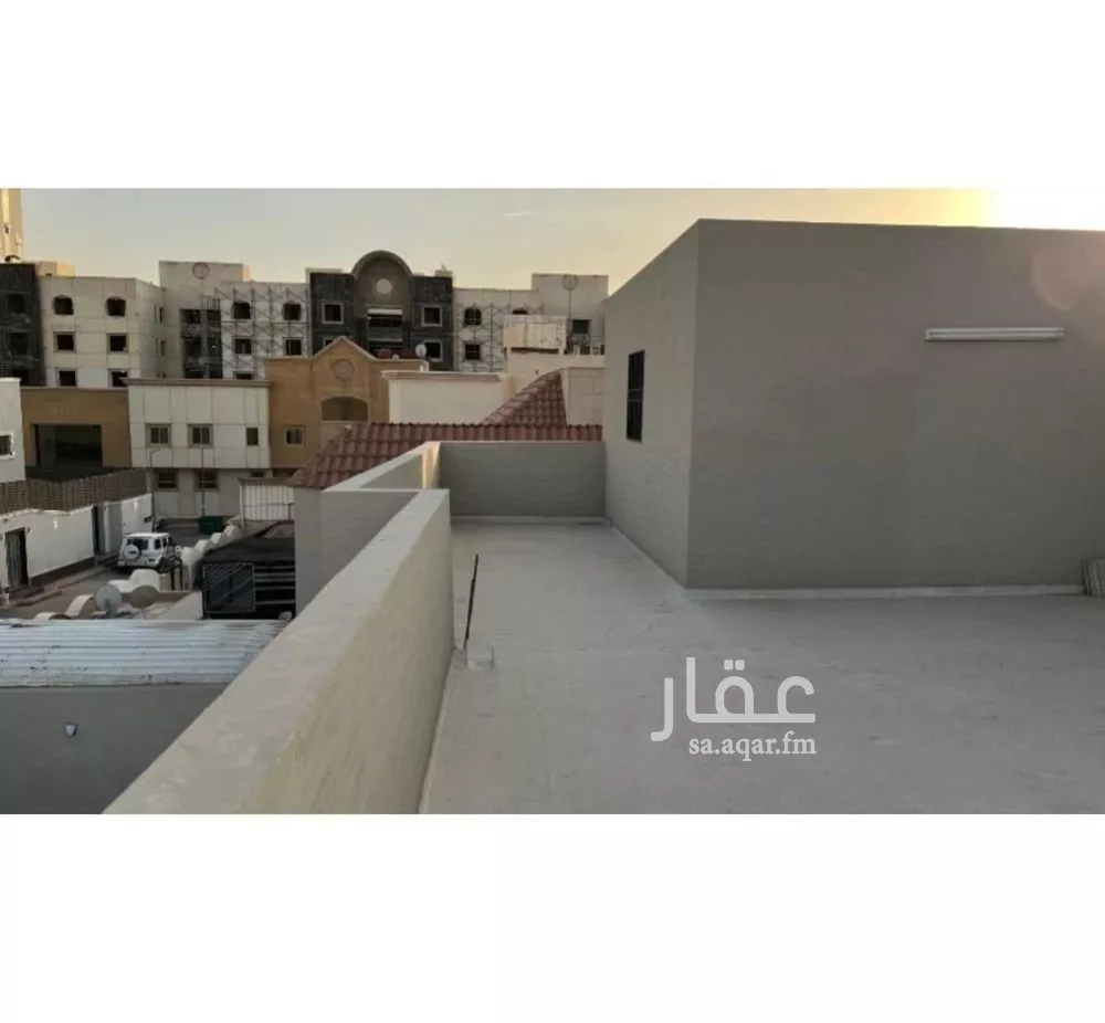 12 bedroom villa in King Fahd, Riyadh 4