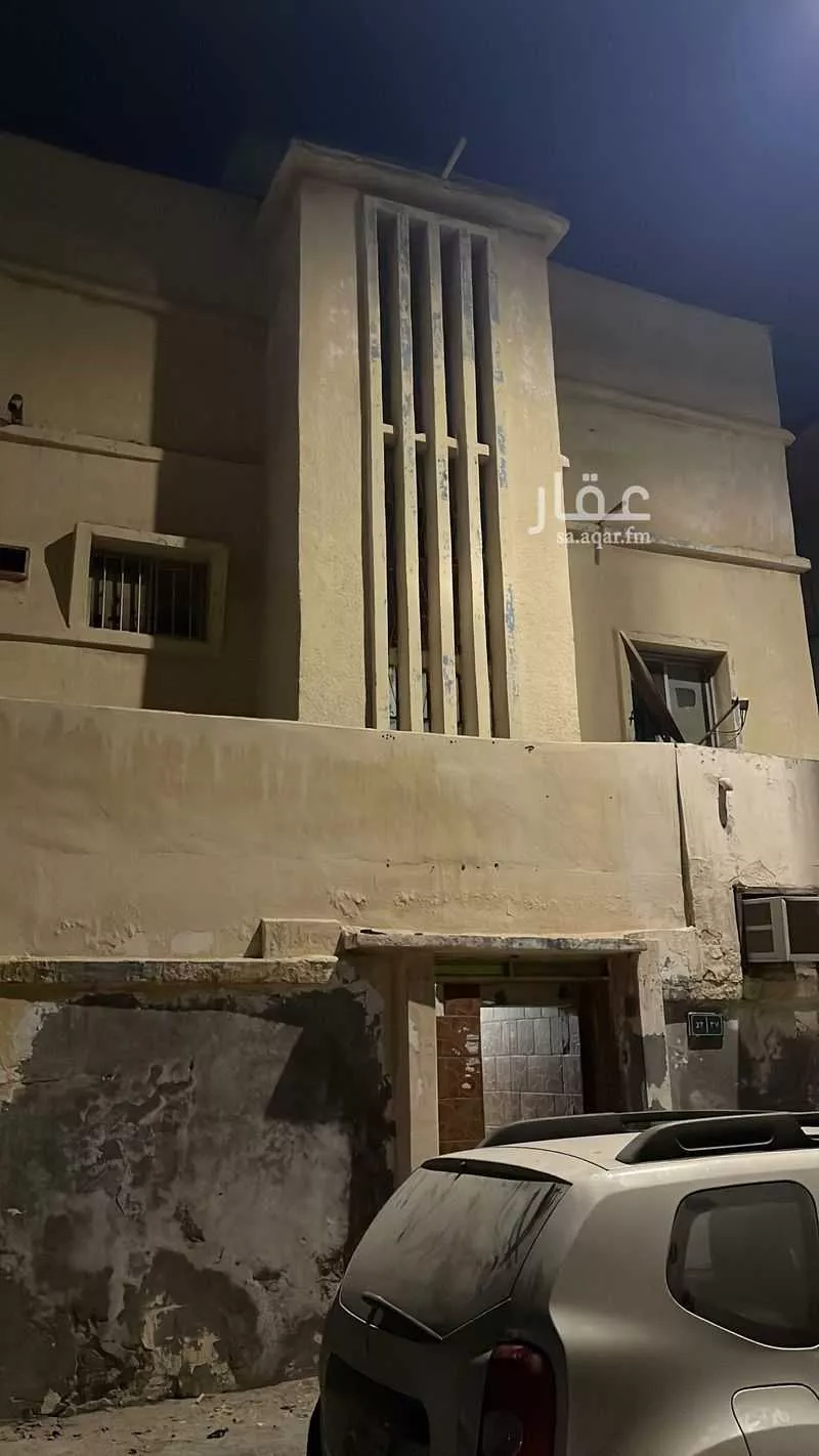 عمارة 241 م² في مدينة العمال