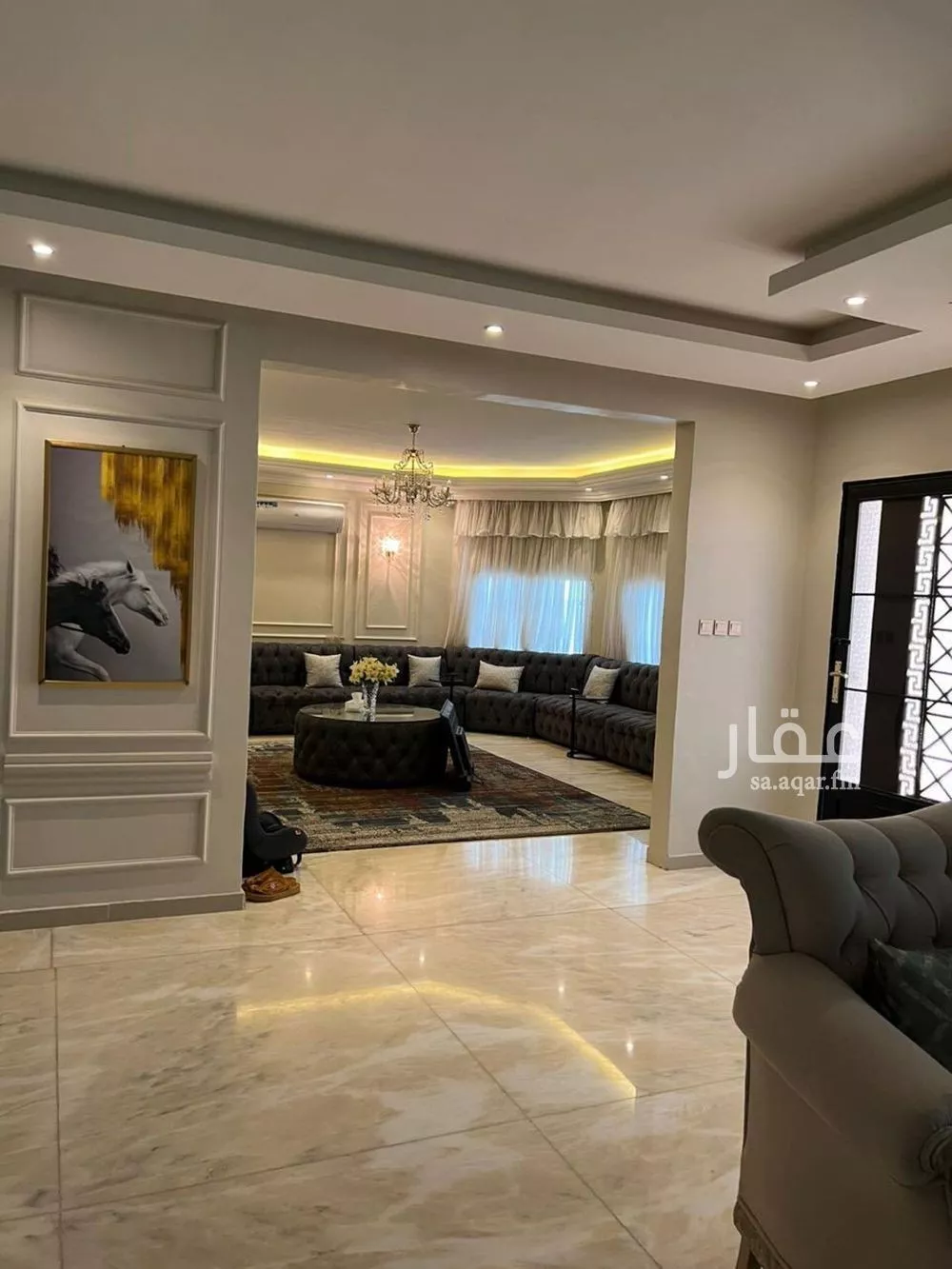 فيلا 7 غرف في عرقة 4