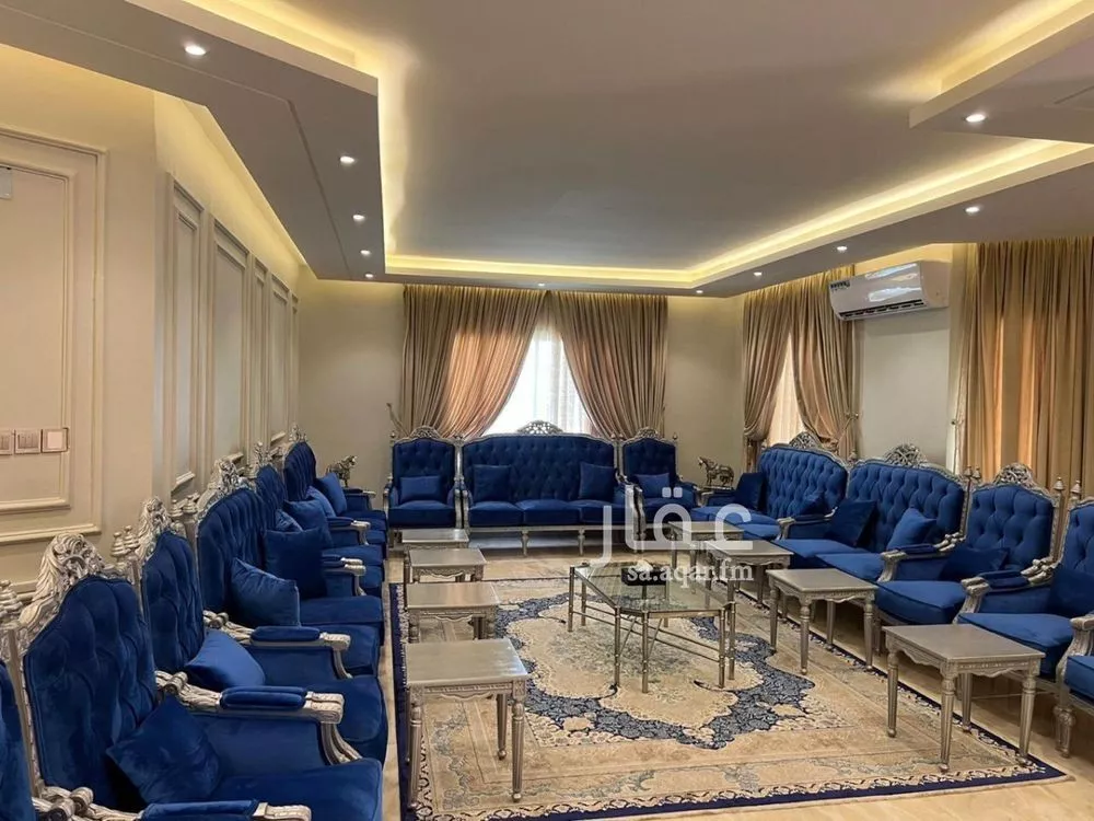 فيلا 7 غرف في عرقة 3