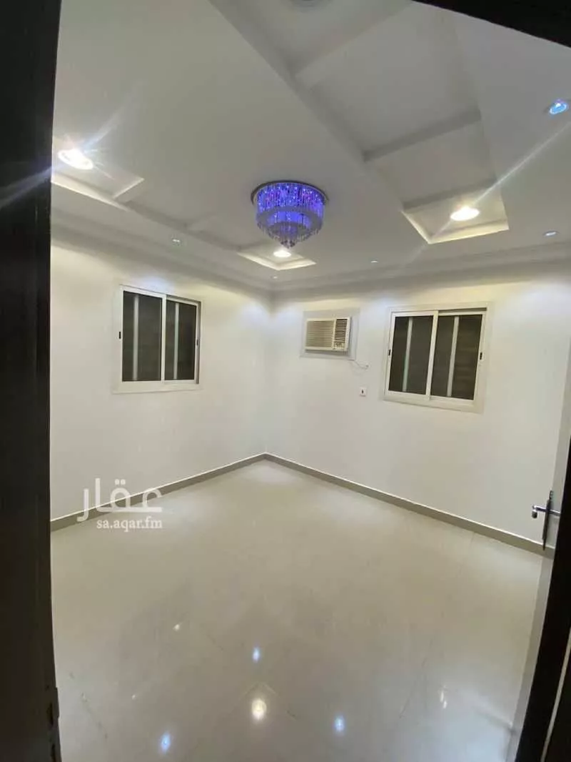 5 bedroom apartment in Al Yarmouk 1