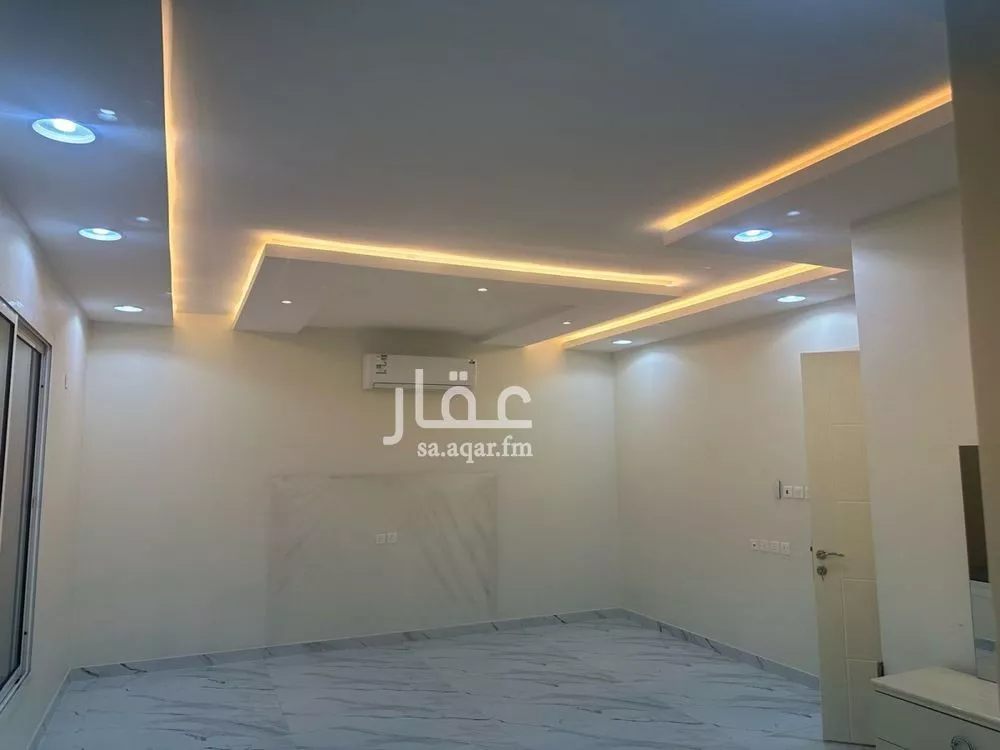 5 bedroom villa in Al Marwa, Riyadh 5