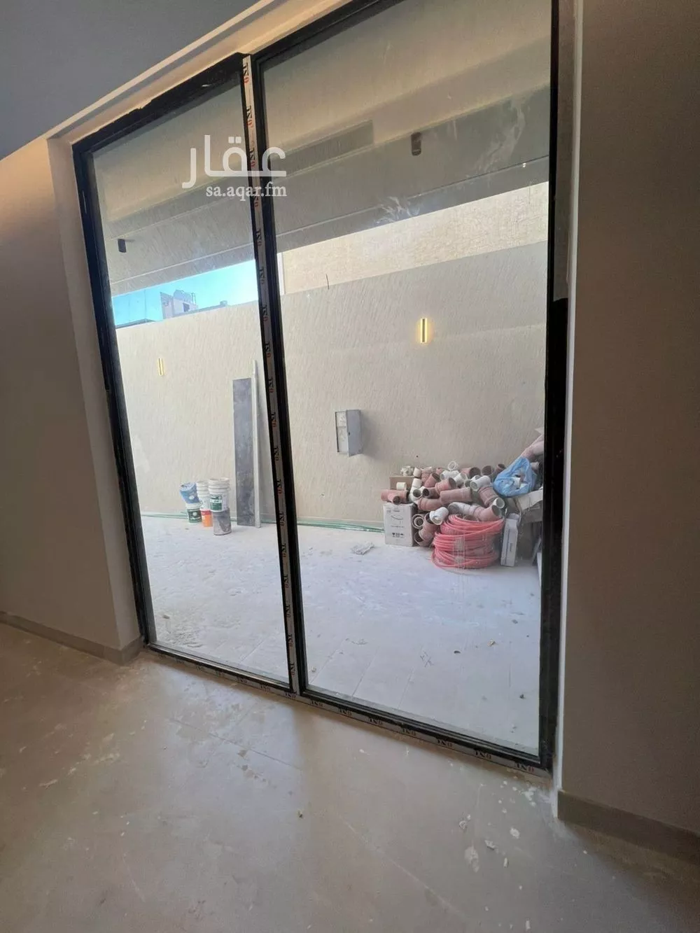 فيلا 5 غرف في الملقا 5