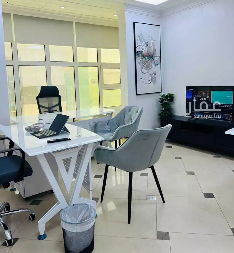 مكتب 25 م² في الورود 2