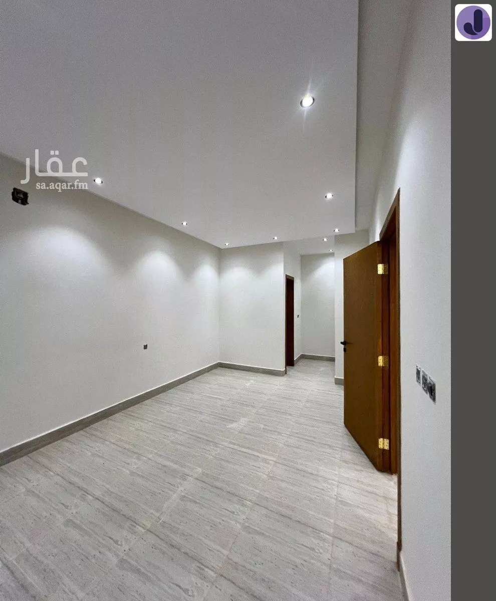 5 bedroom villa in Tuwaiq 3