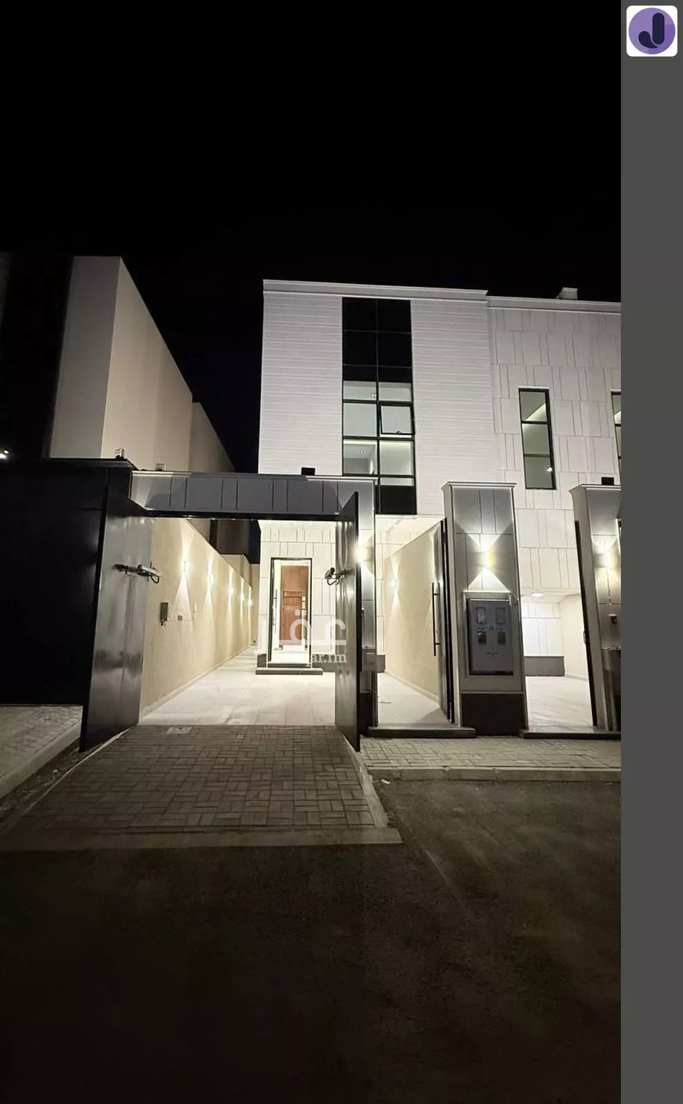 6 bedroom villa in Al Janadriyah 1