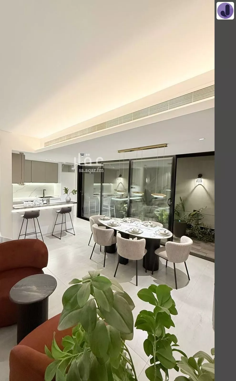 فيلا 4 غرف في العارض 4