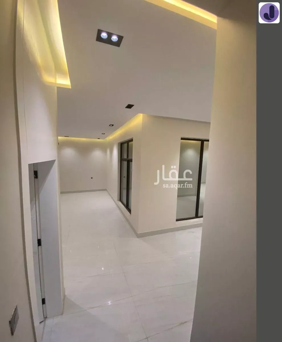 فيلا 7 غرف في المهدية 5