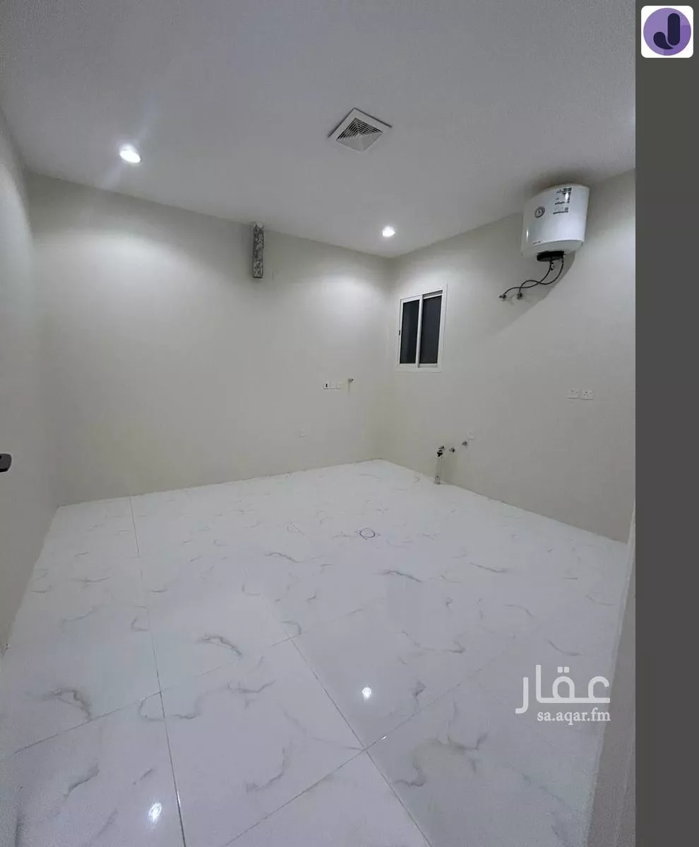 دور 6 غرف في عكاظ 3