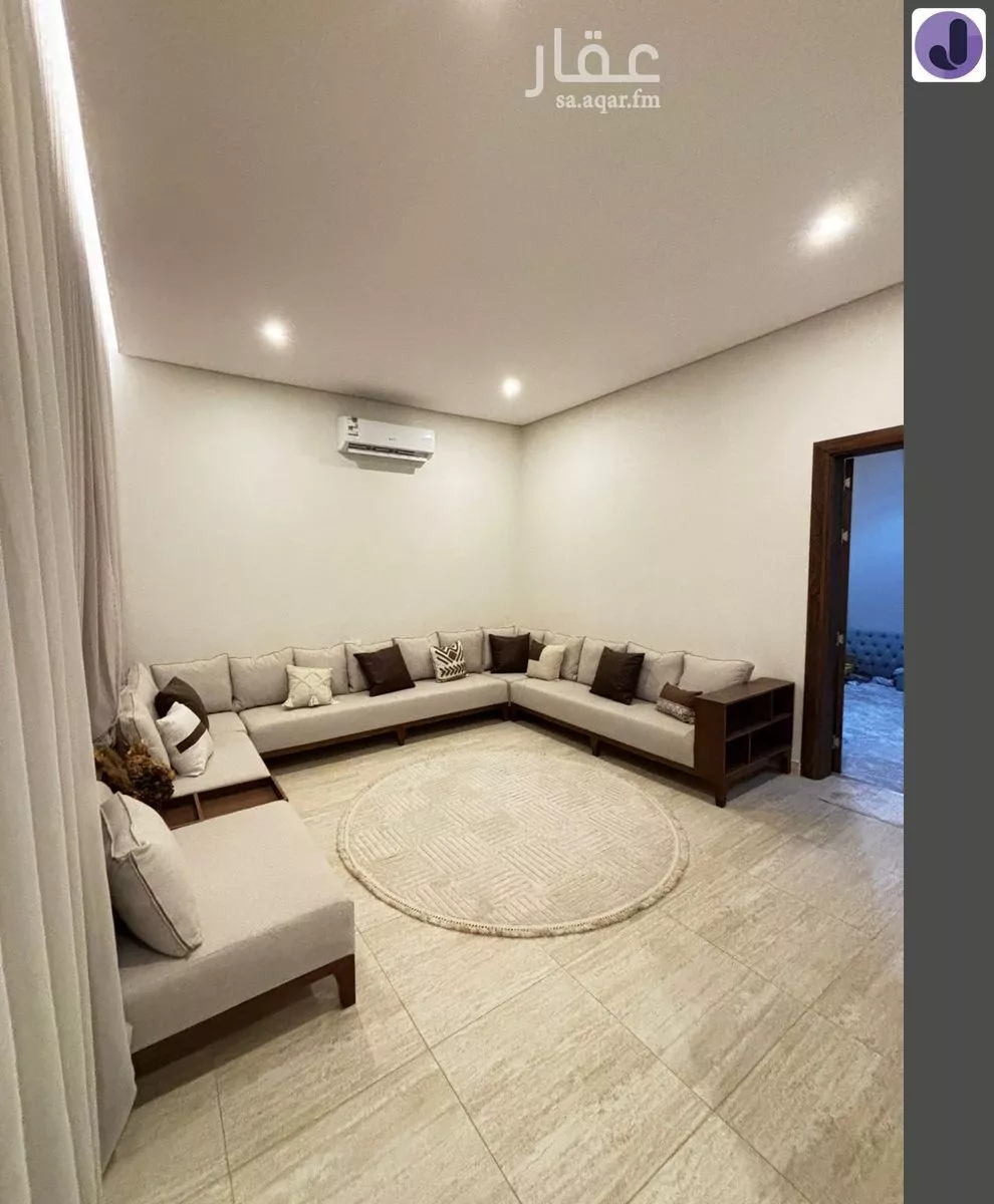 فيلا 5 غرف في عكاظ 2