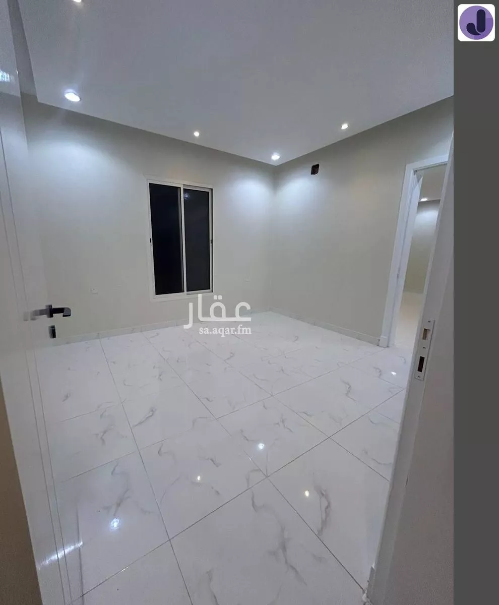 دور 6 غرف في عكاظ 5