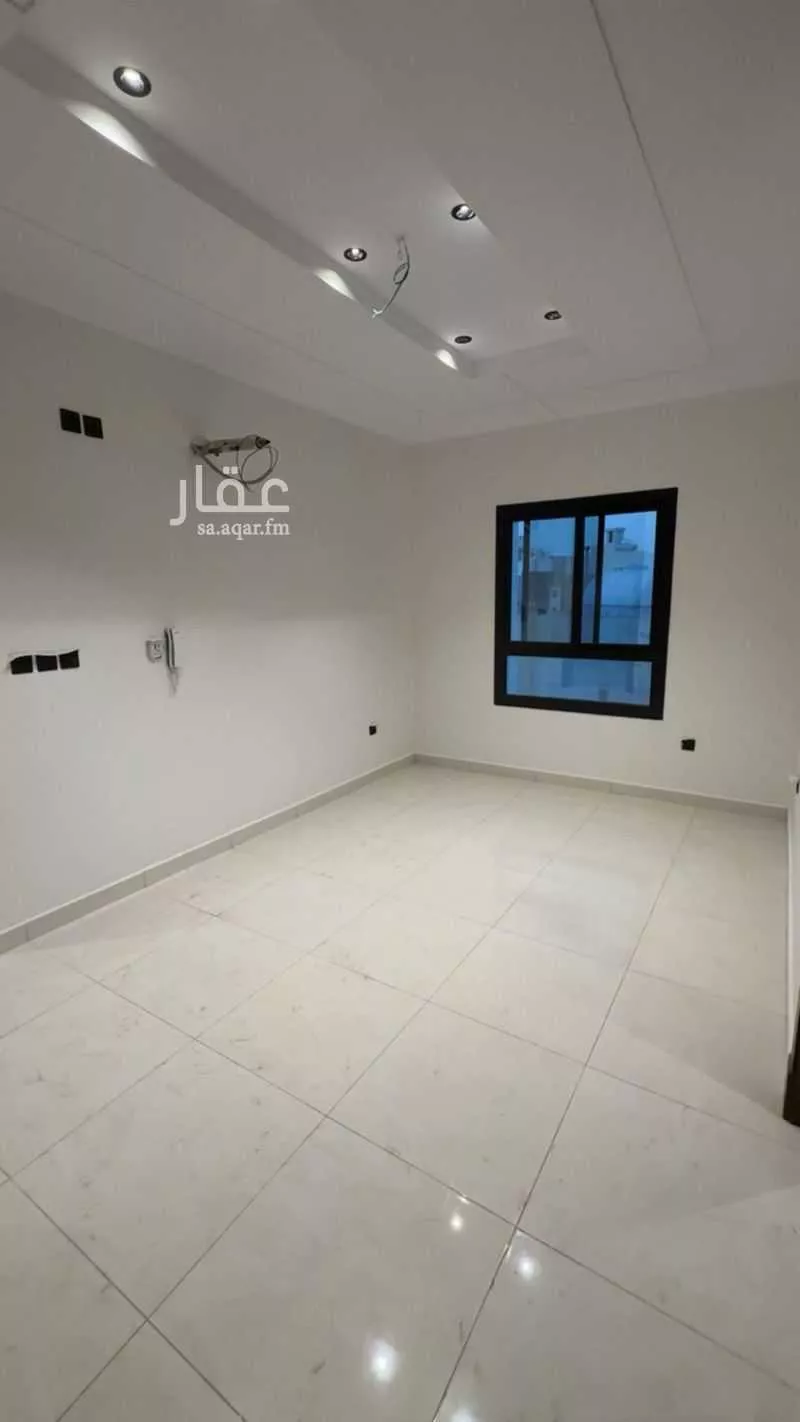 شقة 3 غرف في الريان 4