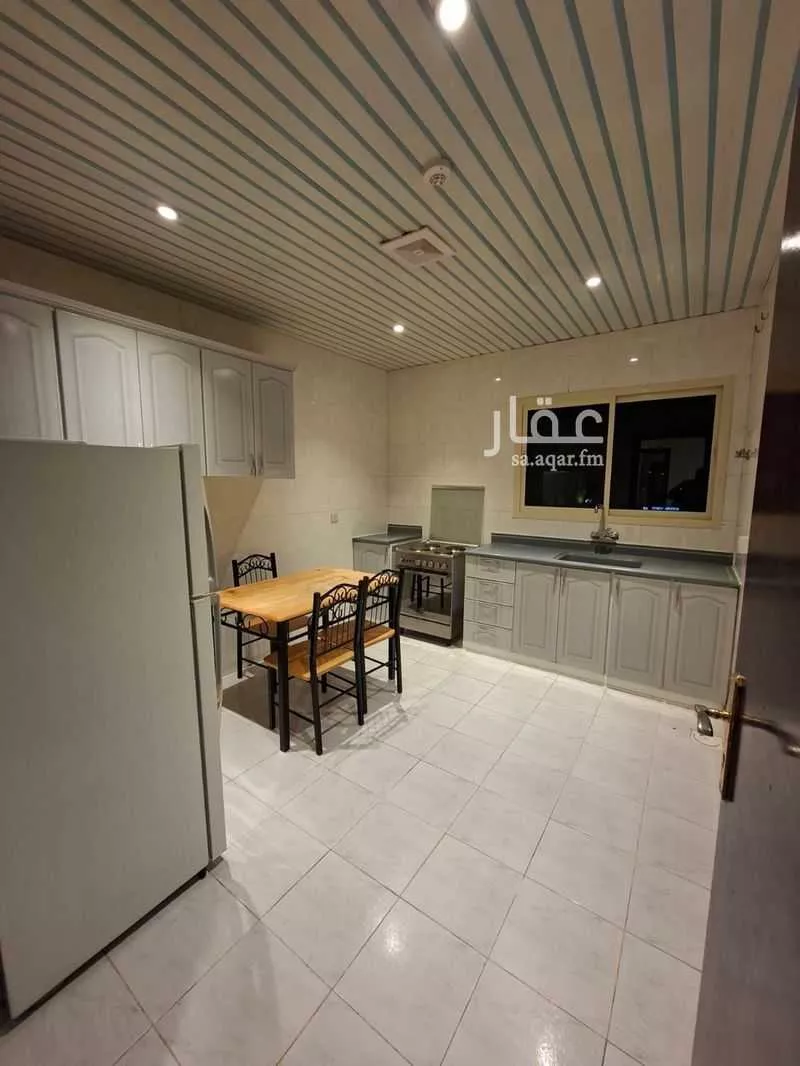 شقة 3 غرف في العليا 5