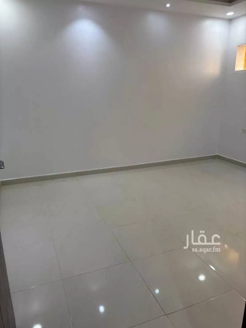 شقة 5 غرف في طيبة 4