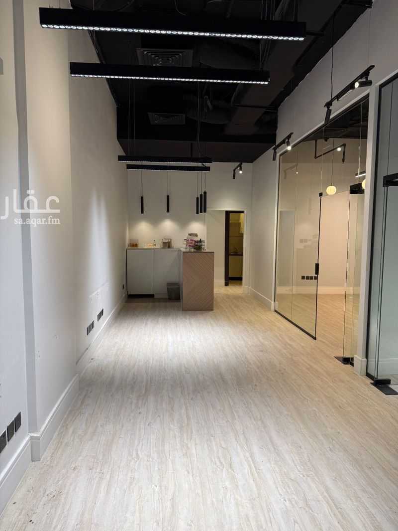 5 bedroom office in Al Malqa, Riyadh 6