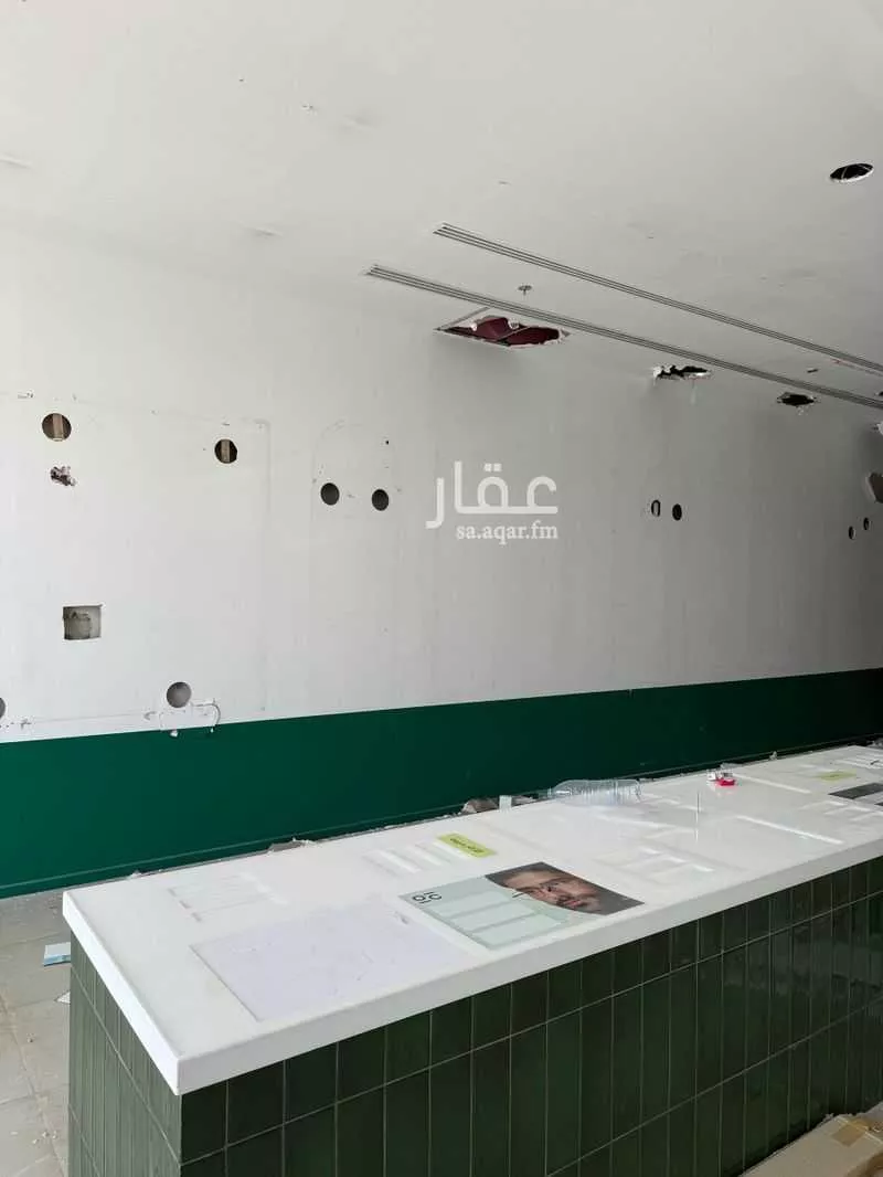 shop in Al Malqa, Riyadh 5