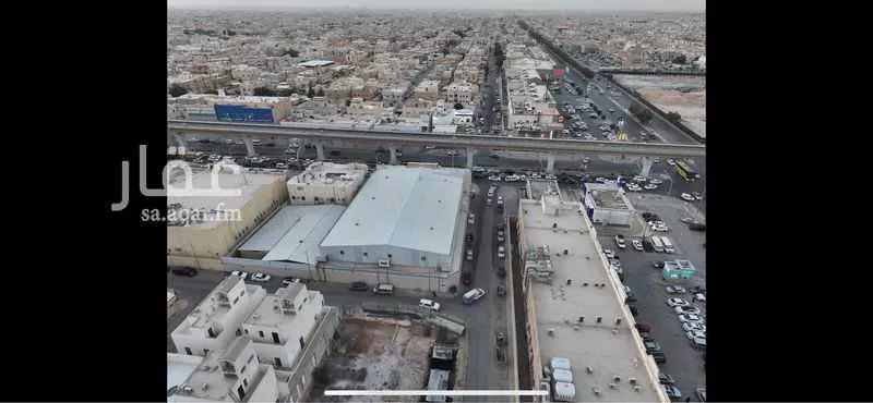 مستودع 1050 م² في السويدي الغربي 4