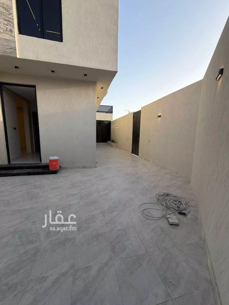 فيلا 6 غرف في الشعلة 3