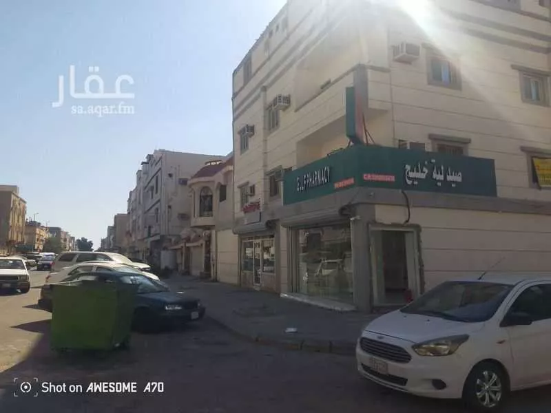 عمارة 325 م² في الثقبة 3