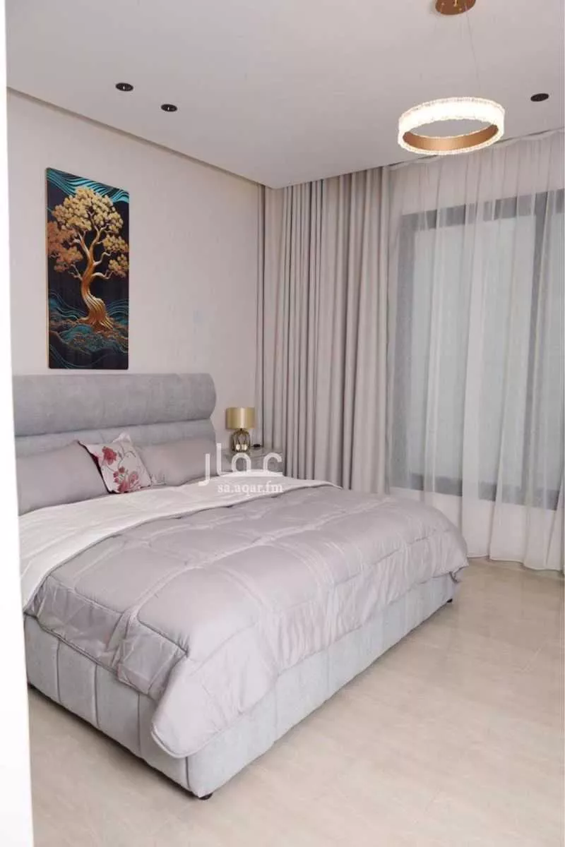 شقة 5 غرف في الحمرا 3