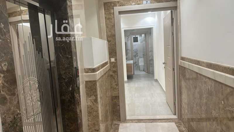 3 bedroom apartment in Shathah, Madinah 6