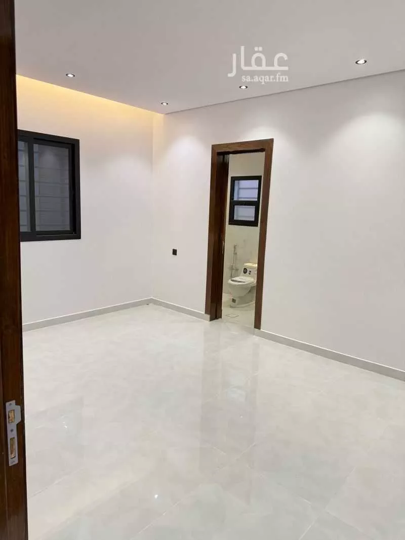 4 bedroom villa in Al Janadriyah, Riyadh 15
