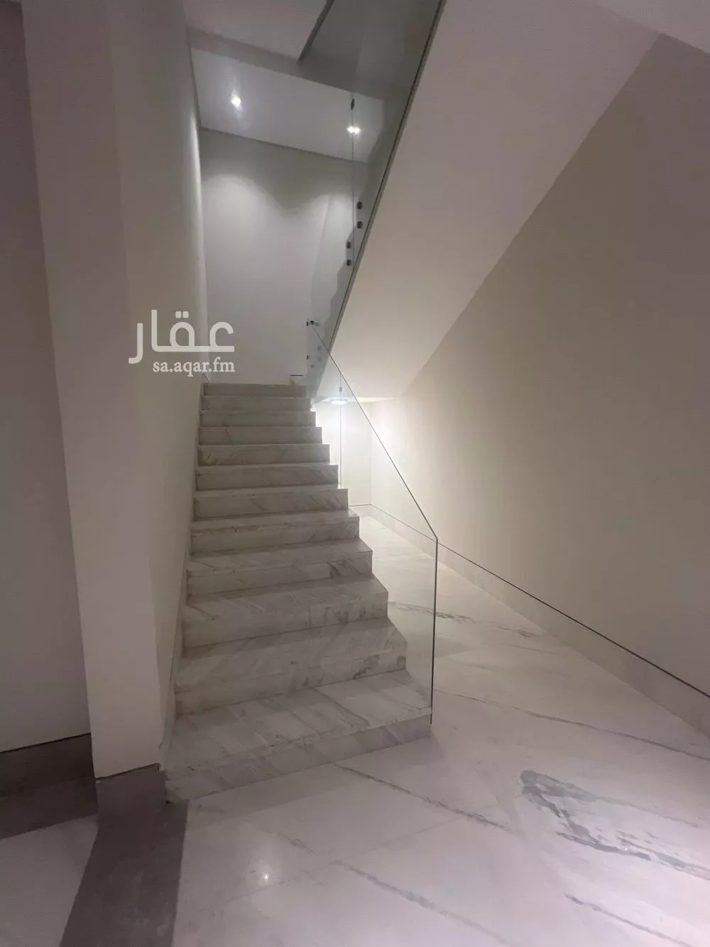 شقة 3 غرف في السيف 5