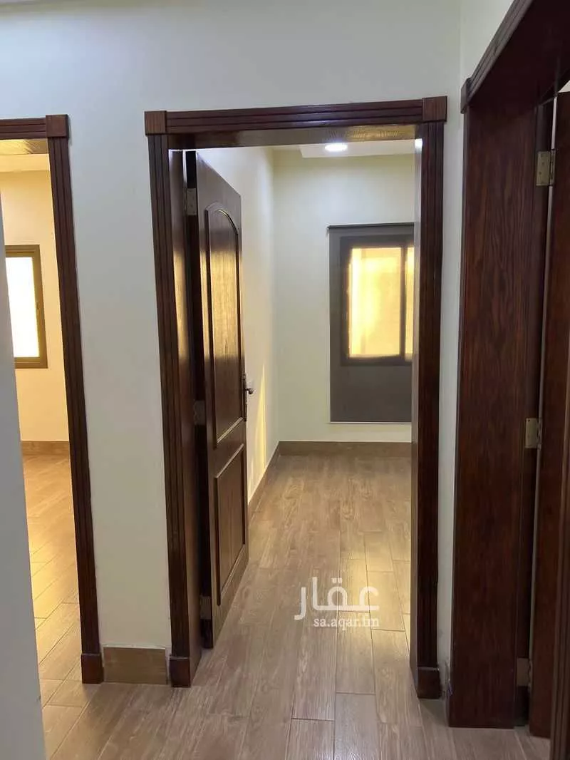 مكتب 375 م² في ميناء الملك عبدالعزيز 2