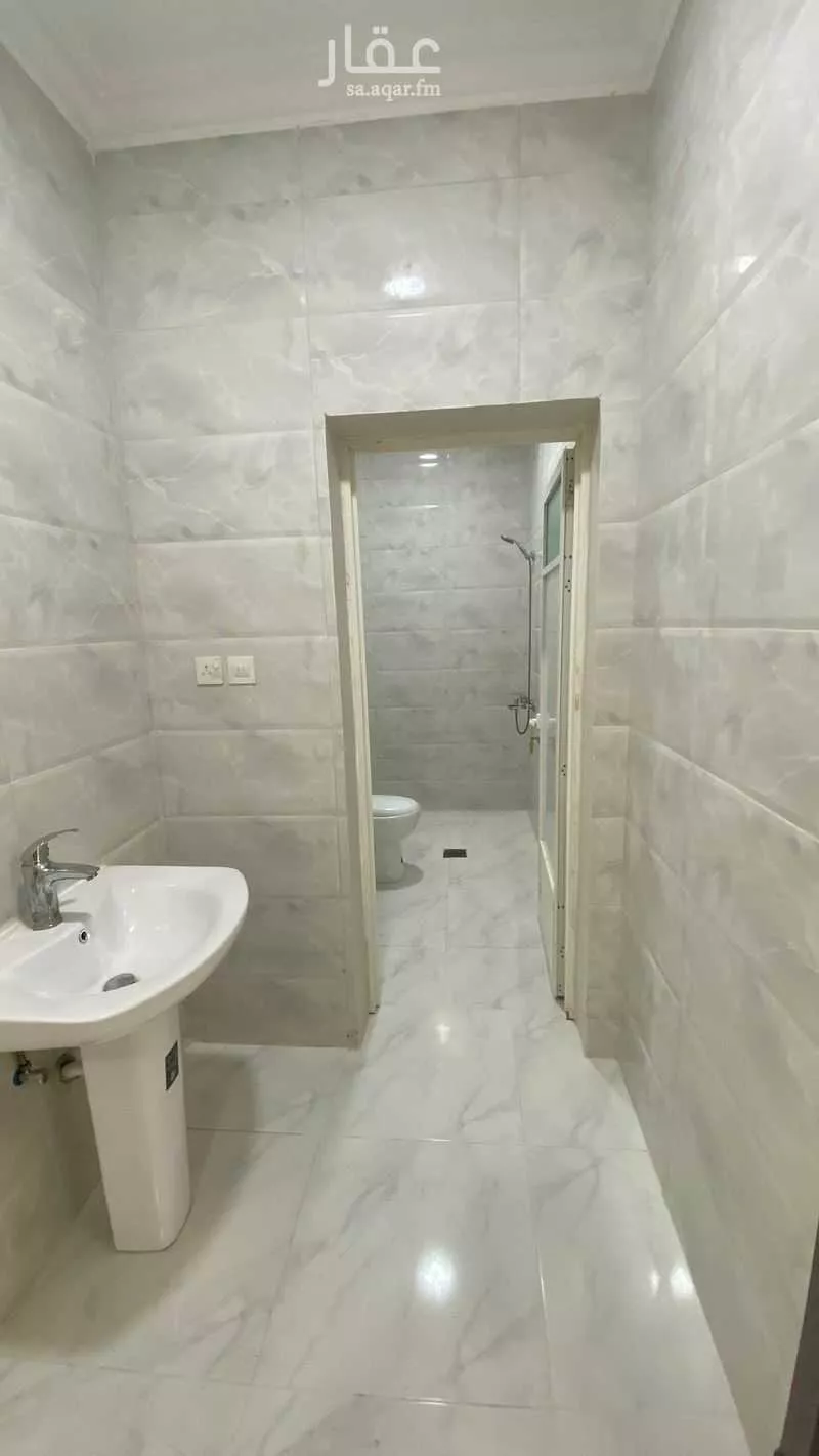 4 bedroom apartment in Al Jisr, Eastern Province 8