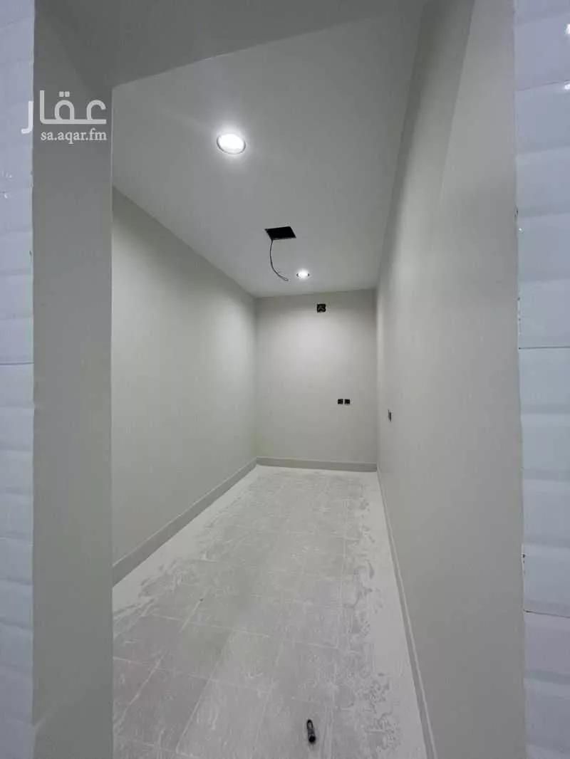 5 bedroom floor in Badr 4