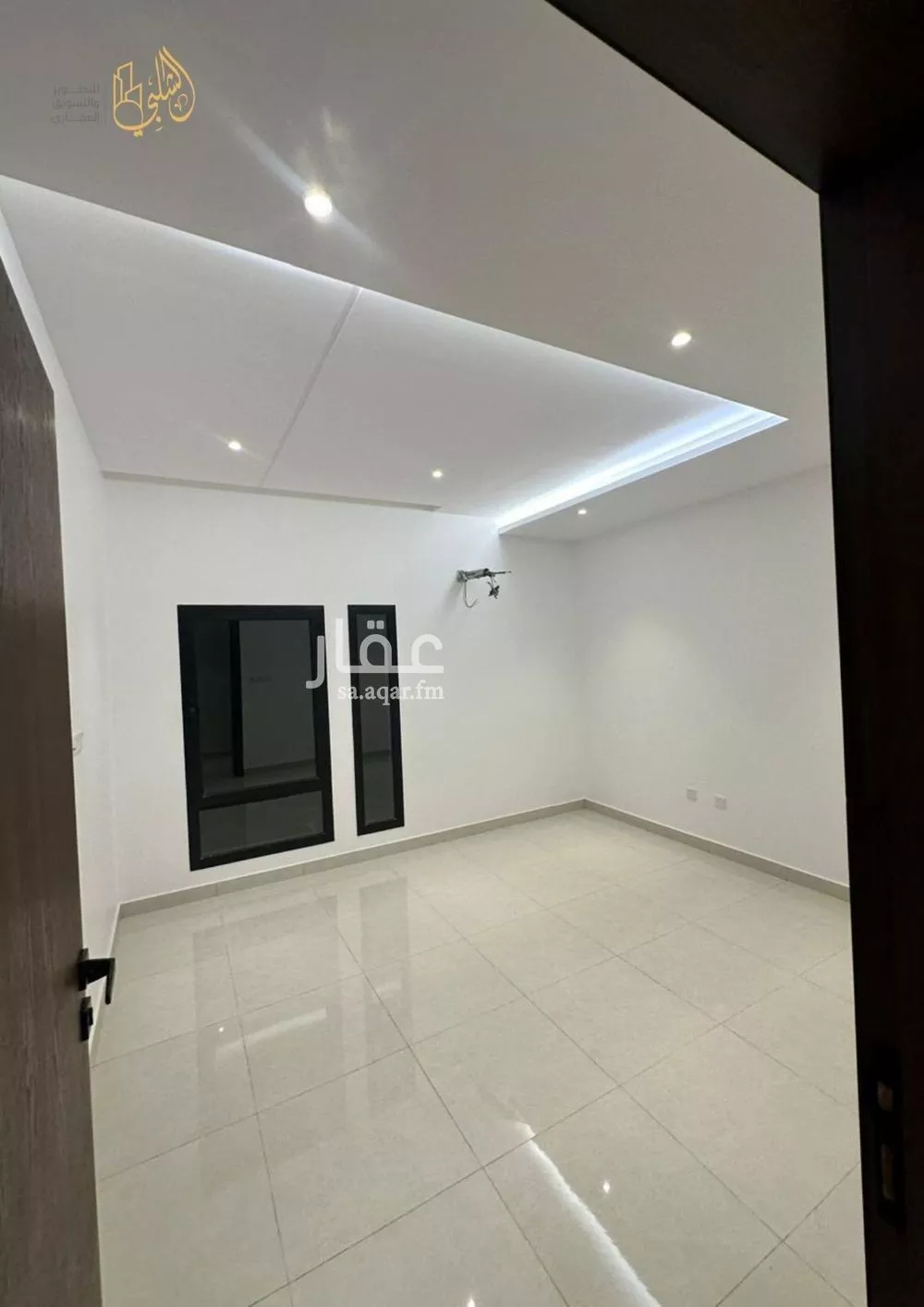 شقة 4 غرف في الريان 5