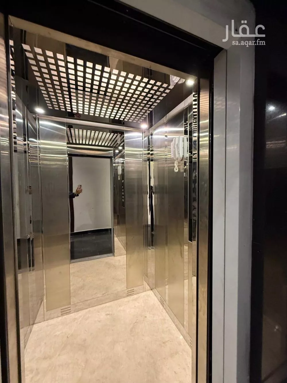 شقة 5 غرف في الريان 2