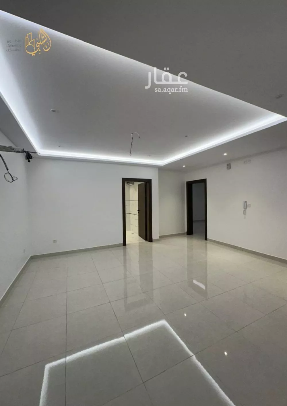 شقة 4 غرف في الريان 2