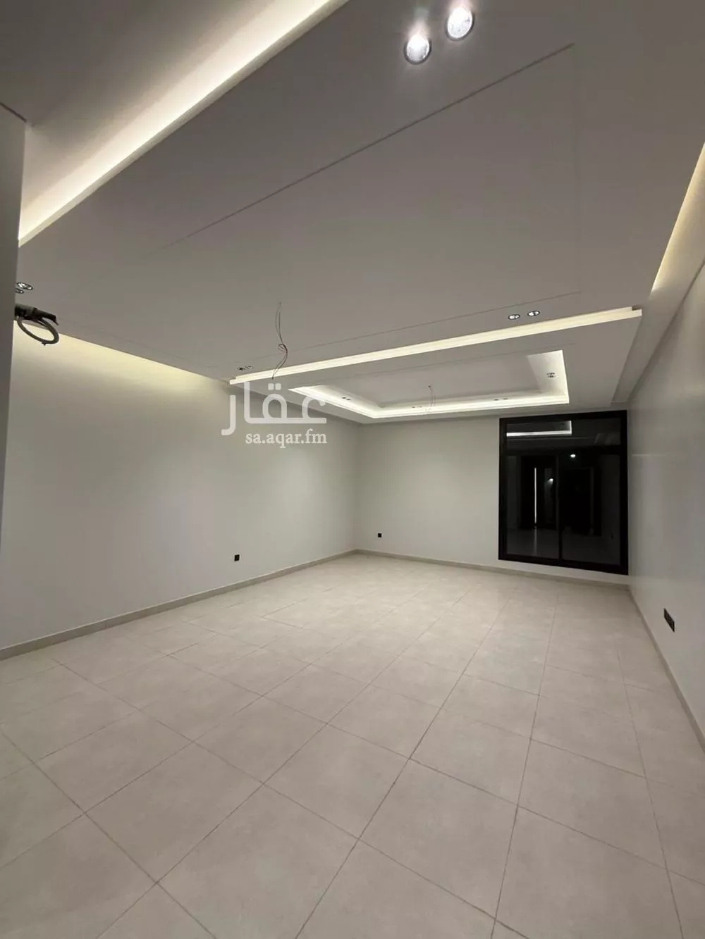 شقة 5 غرف في الريان 5