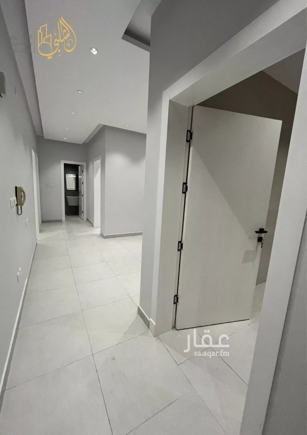 شقة 4 غرف في الريان 3