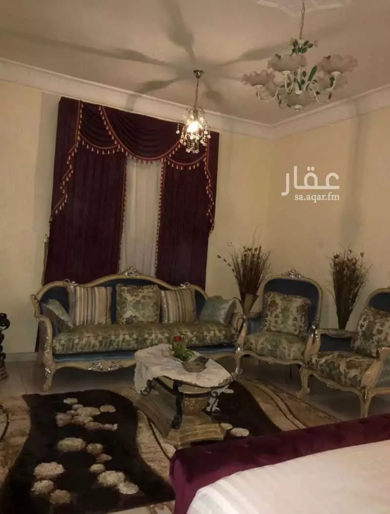 عمارة 300 م² في العريض 3