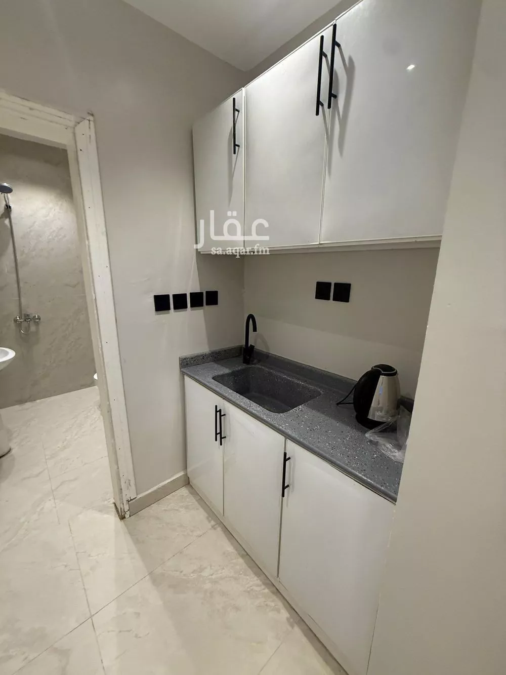 شقة 1 غرف في المروج 5