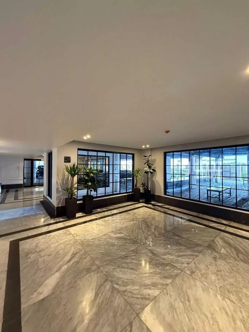 2 bedroom apartment in Al Bahr, Eastern Province 4