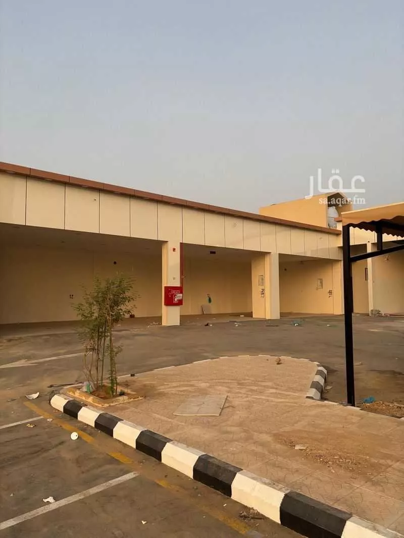 مستودع 911 م² في الشفا 3