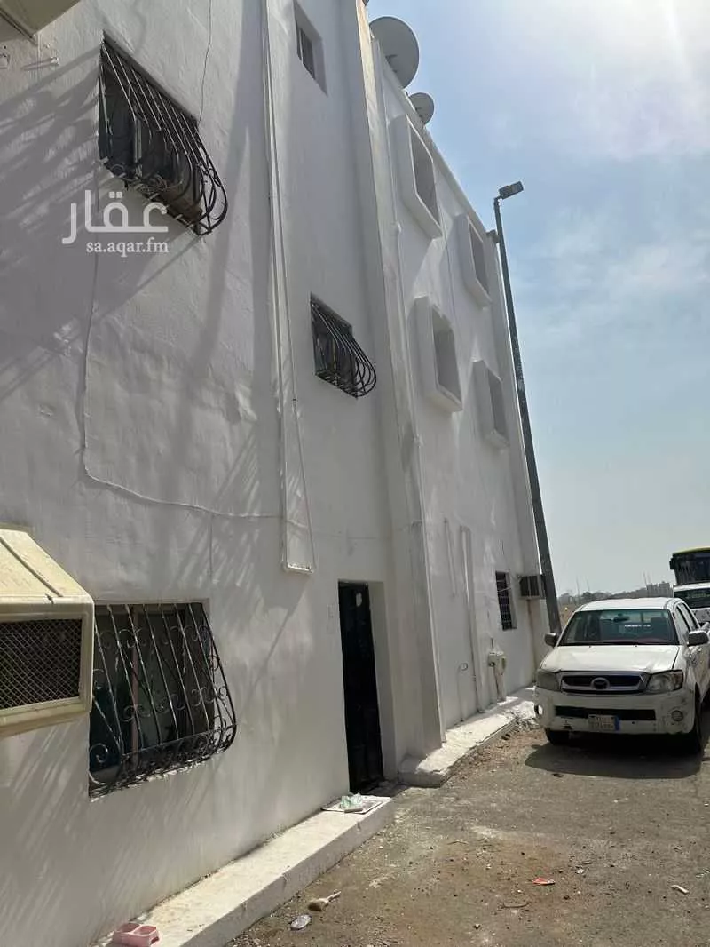 عمارة 205 م² في الربوة 3