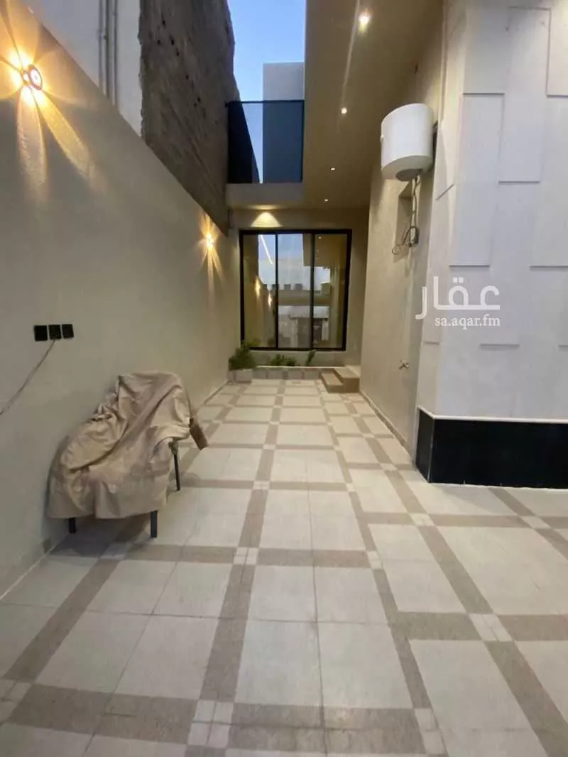 فيلا 5 غرف في طويق 4