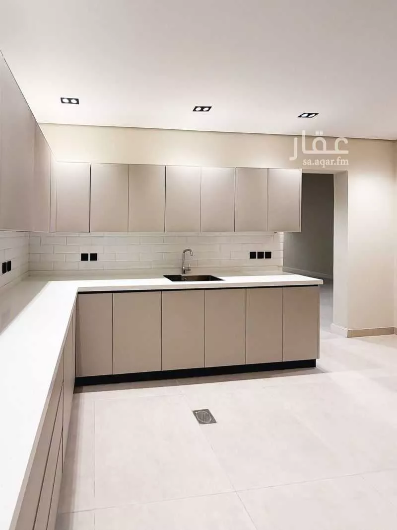 فيلا 4 غرف في المروج، الرياض 42