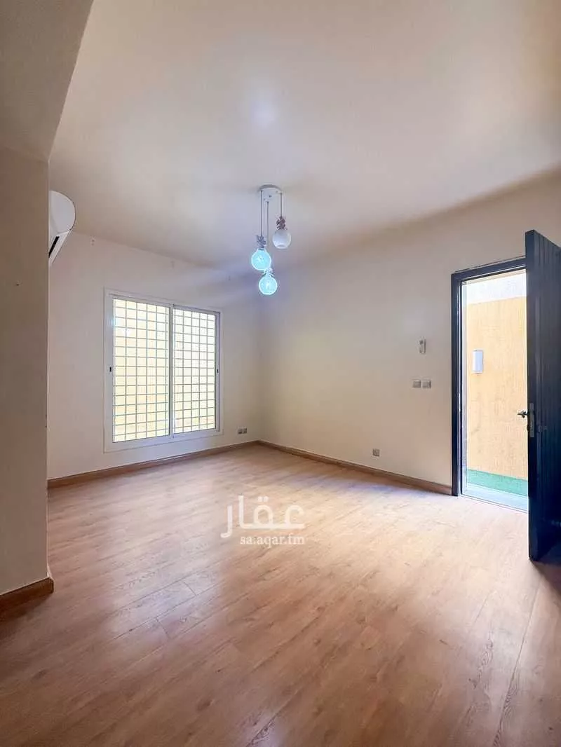 فيلا 3 غرف في قرطبة 4