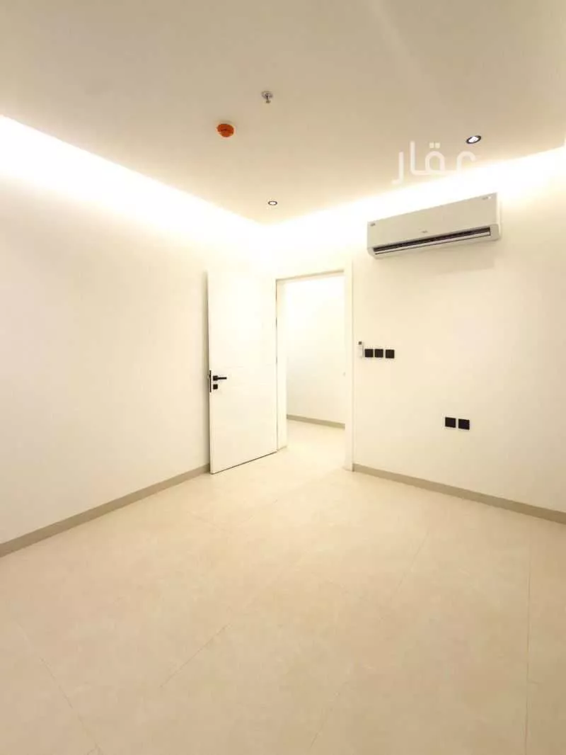 شقة 2 غرف في العارض 4