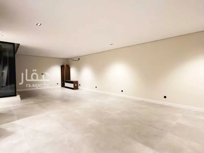 فيلا 4 غرف في المروج، الرياض 32