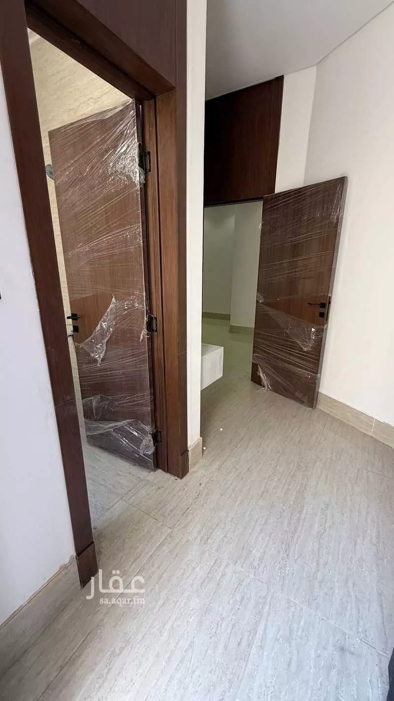 4 bedroom villa in Dhahrat Namar, Riyadh 9